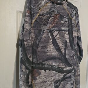 Under Armour Gray and Brown Mossy Oak Camo ColdGear Long Sleeve